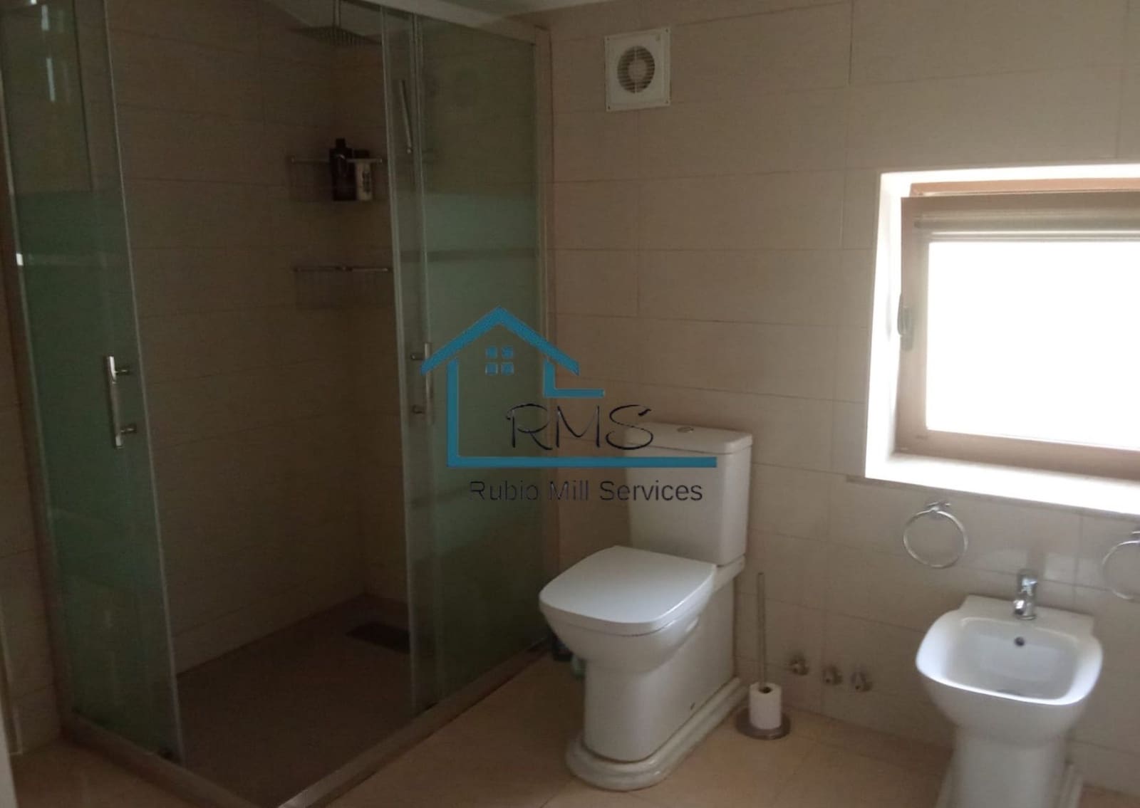 8 bedroom Villa for sale in Velez-Blanco with pool garage - € 499,950 (Ref: 9961758)