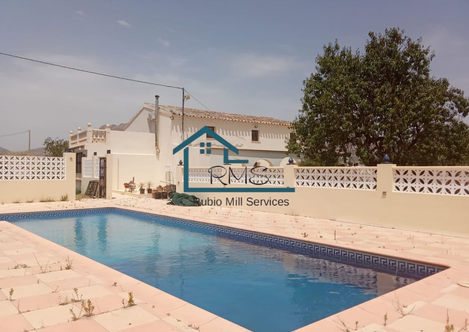 8 bedroom Villa for sale in Velez-Blanco with pool garage - € 499,950 (Ref: 9961758)