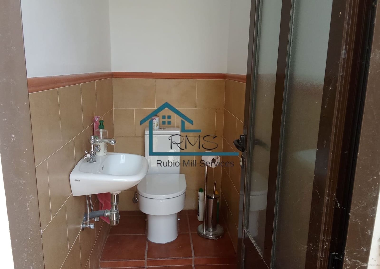 8 bedroom Villa for sale in Velez-Blanco with pool garage - € 499,950 (Ref: 9961758)