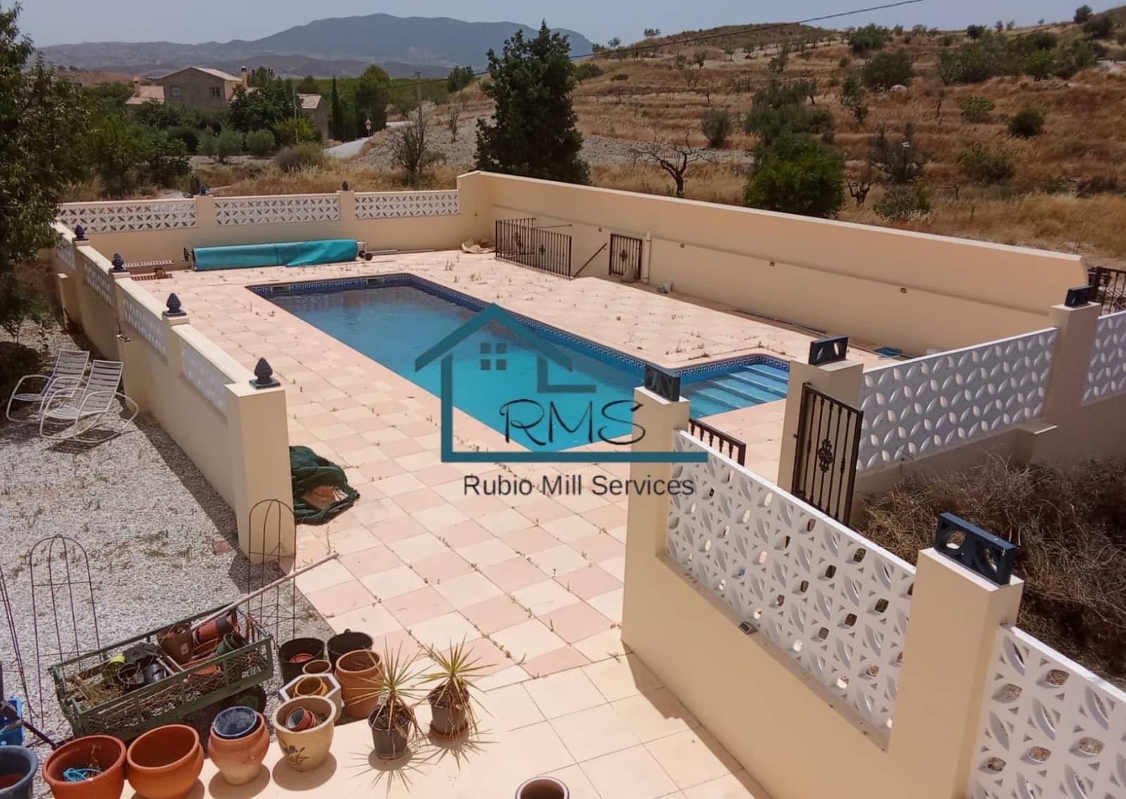 8 bedroom Villa for sale in Velez-Blanco with pool garage - € 499,950 (Ref: 9961758)