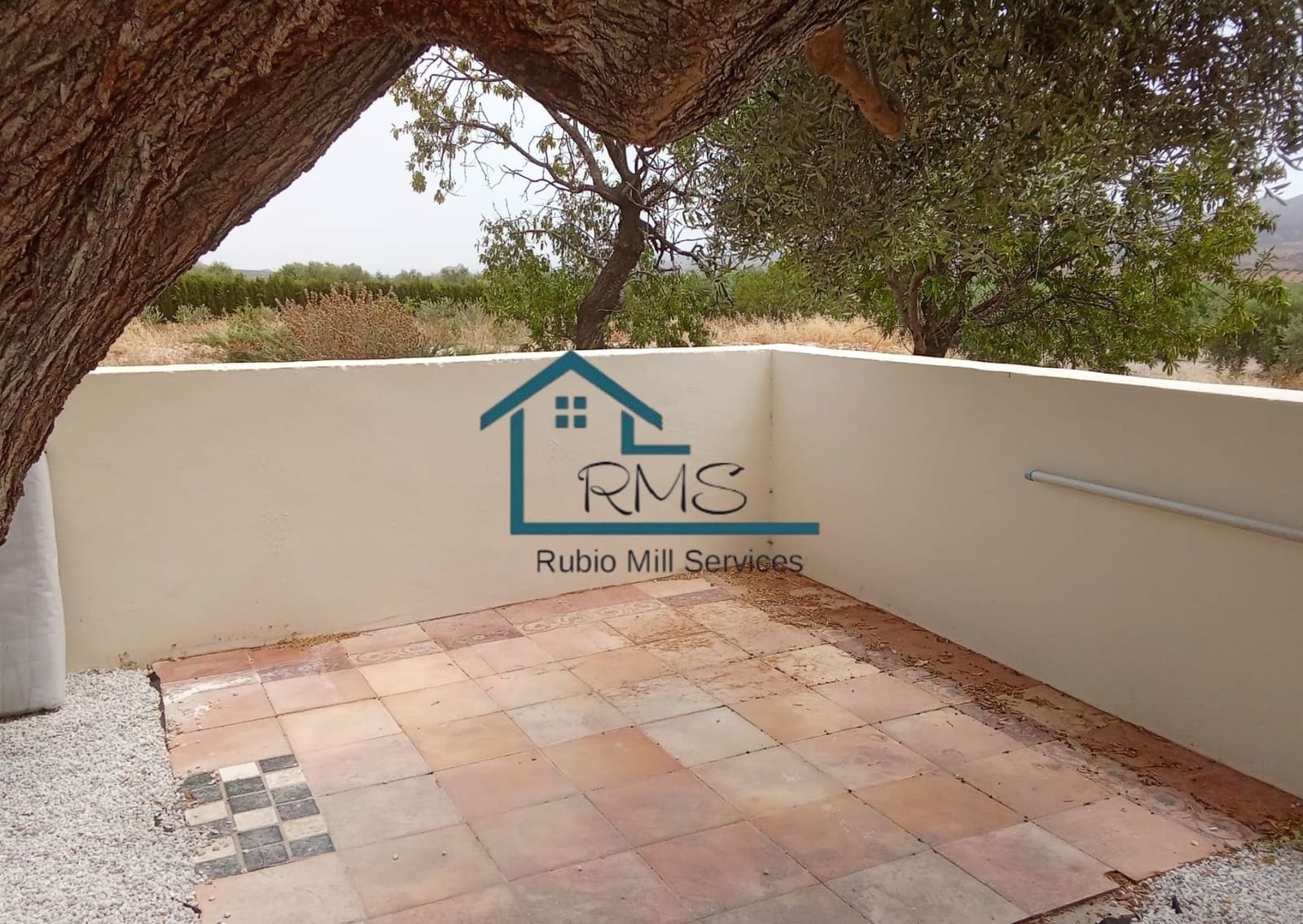 8 bedroom Villa for sale in Velez-Blanco with pool garage - € 499,950 (Ref: 9961758)