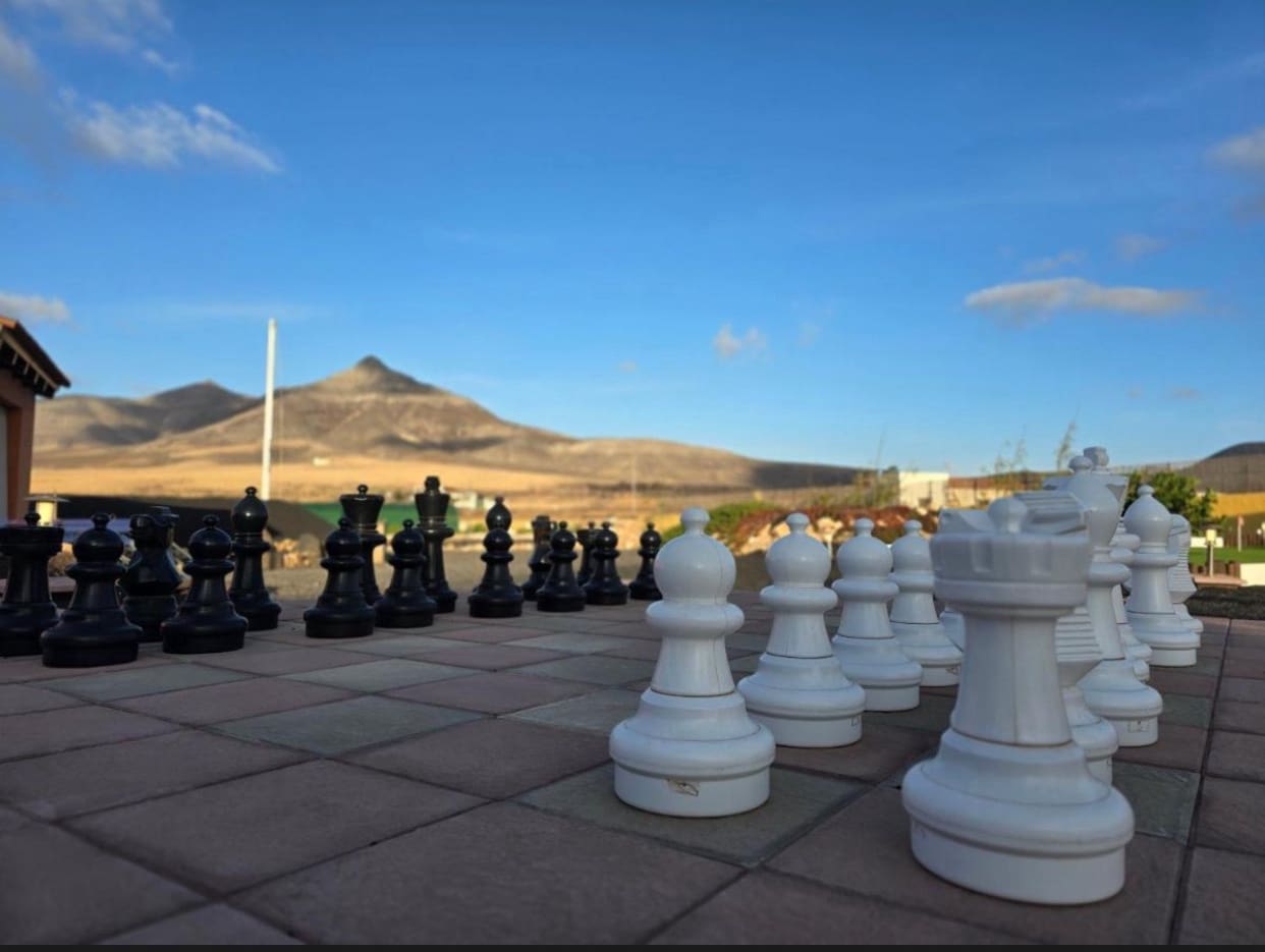 8 slaapkamer Finca/Landhuis te koop in Puerto del Rosario met zwembad garage - € 1.149.000 (Ref: 9436281)