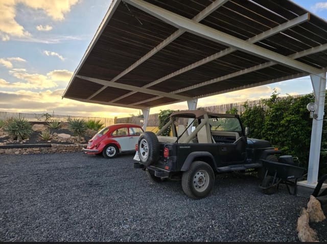 8 bedroom Finca/Country House for sale in Puerto del Rosario with pool garage - € 1,149,000 (Ref: 9436281)