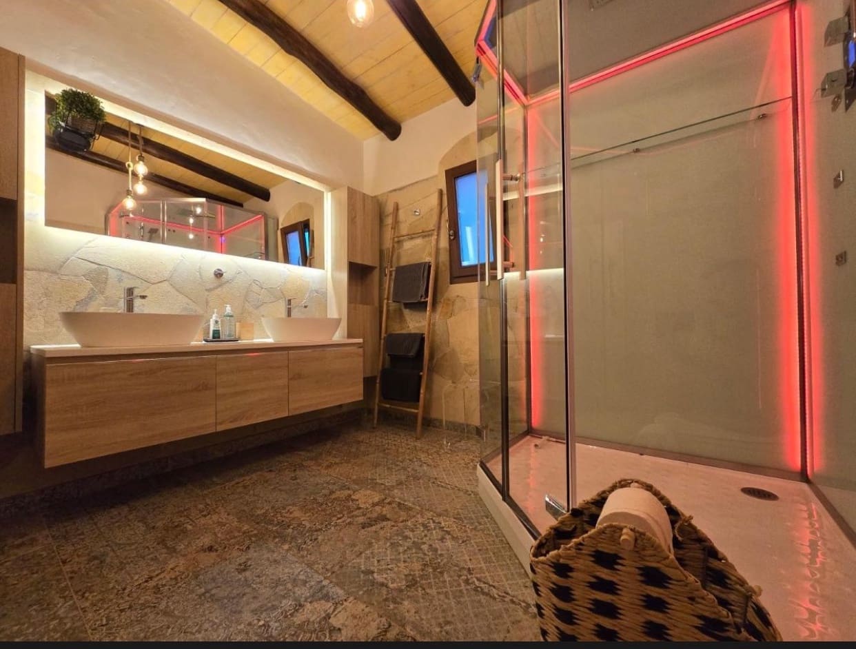 8 slaapkamer Finca/Landhuis te koop in Puerto del Rosario met zwembad garage - € 1.149.000 (Ref: 9436281)