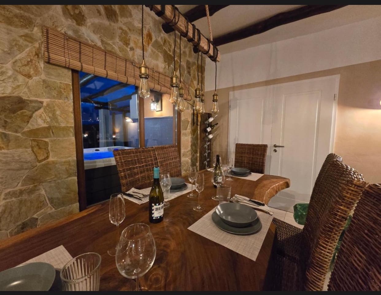 8 slaapkamer Finca/Landhuis te koop in Puerto del Rosario met zwembad garage - € 1.149.000 (Ref: 9436281)