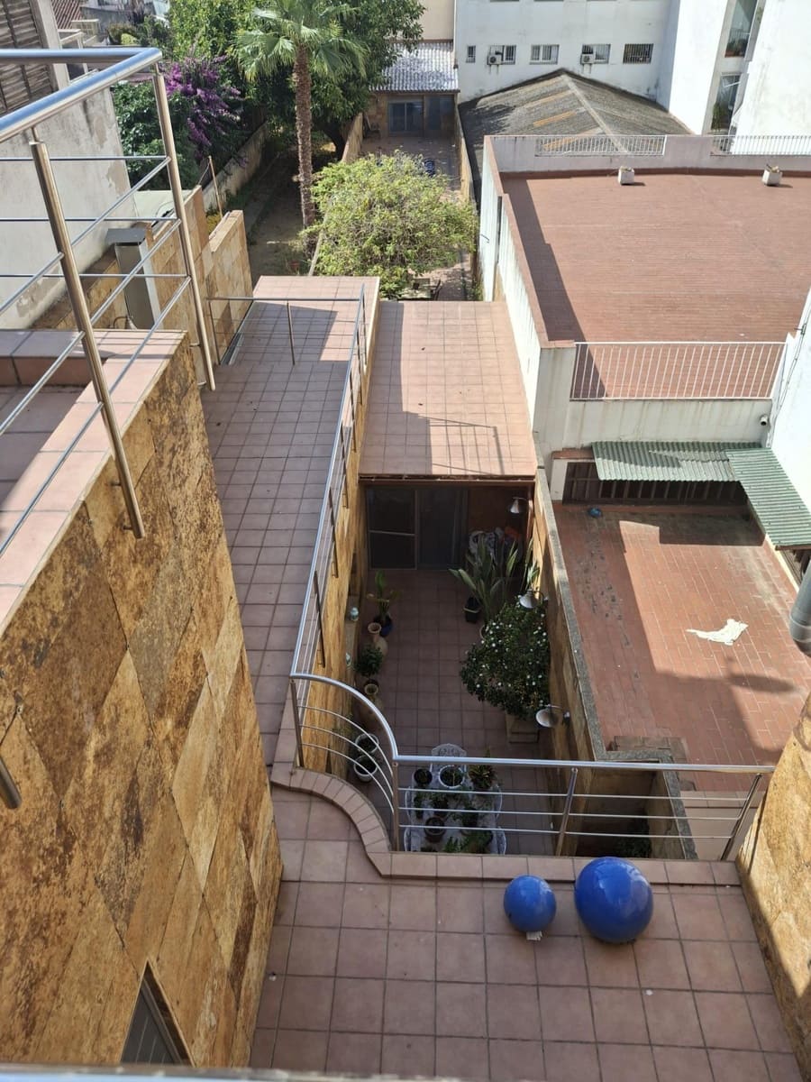 Adosado de 5 habitaciones en Mataró en venta con piscina - 1.300.000 € (Ref: 9841234)