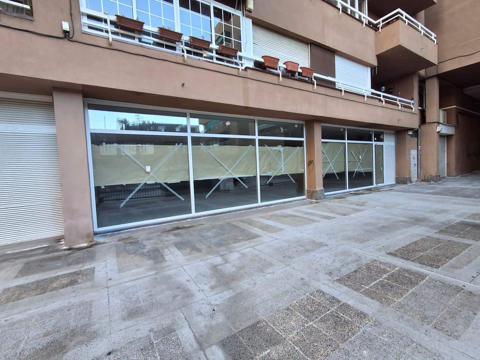 Kommersiell til salgs i Mataro - € 280 000 (Ref: 9841235)