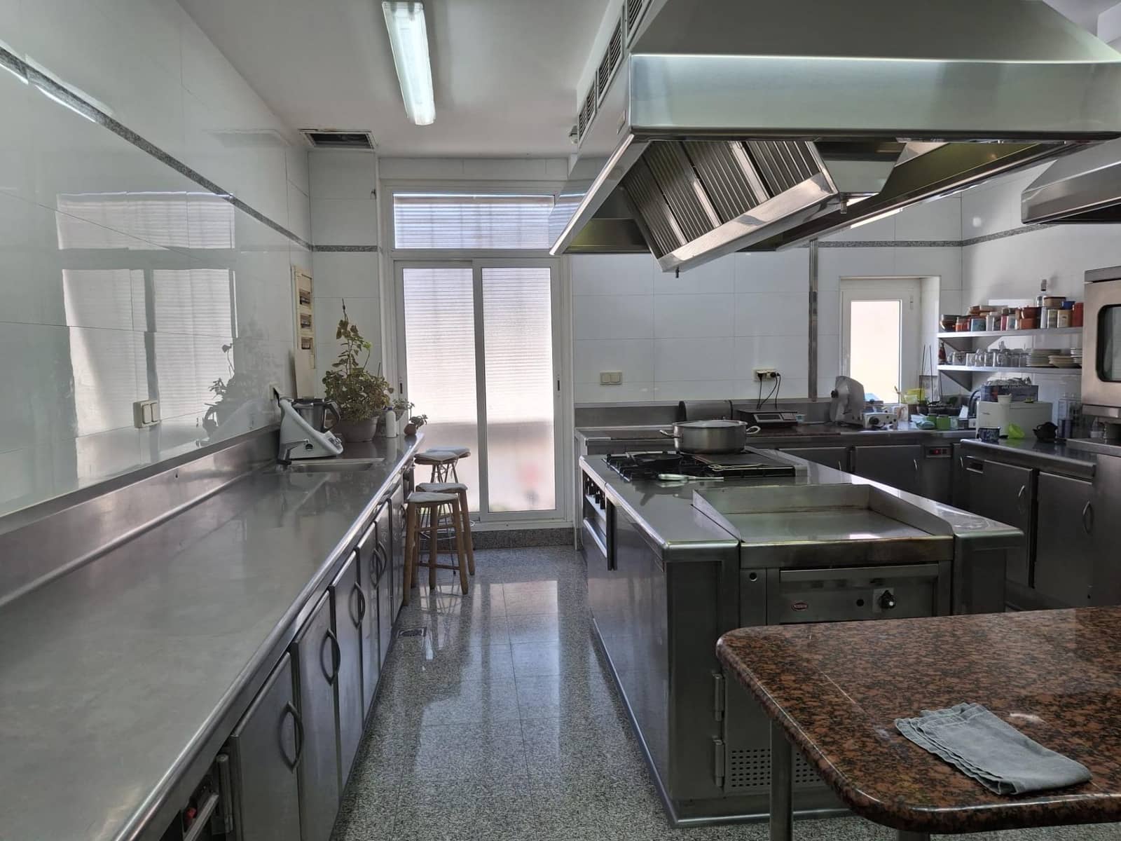3 sovrum Semi-fristående Villa till salu i Mataro - 1 100 000 € (Ref: 9841237)
