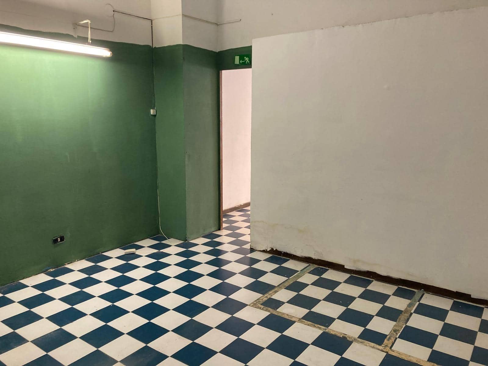 Erhverv til salg i Mataro - € 95.000 (Ref: 9841238)
