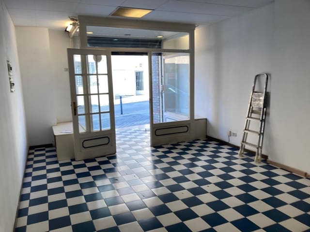 Erhverv til salg i Mataró - € 95.000 (Ref: 9841238)