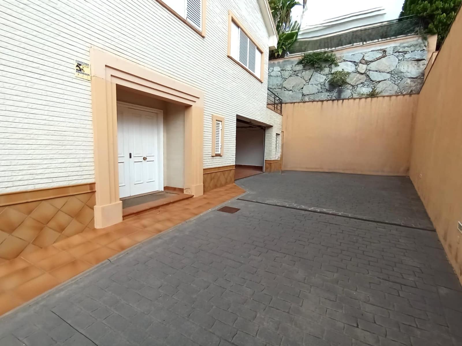 5 sypialnia Willa na sprzedaż w Vilassar de Dalt z basenem garażem - 930 000 € (Ref: 9841239)