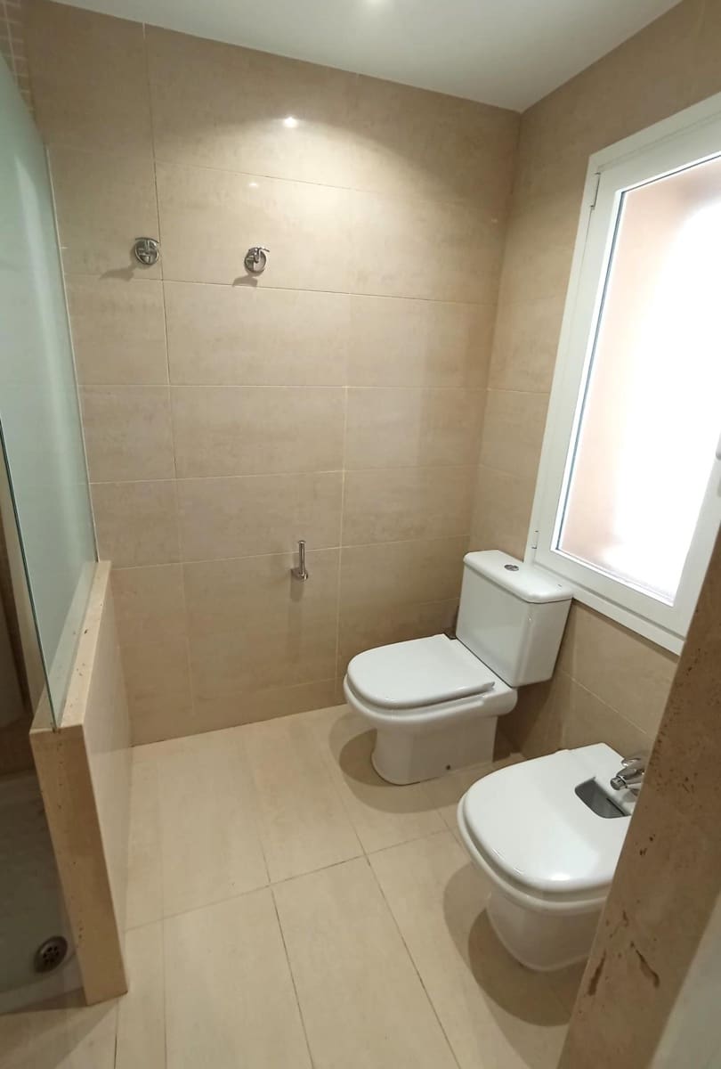 5 sypialnia Willa na sprzedaż w Vilassar de Dalt z basenem garażem - 930 000 € (Ref: 9841239)