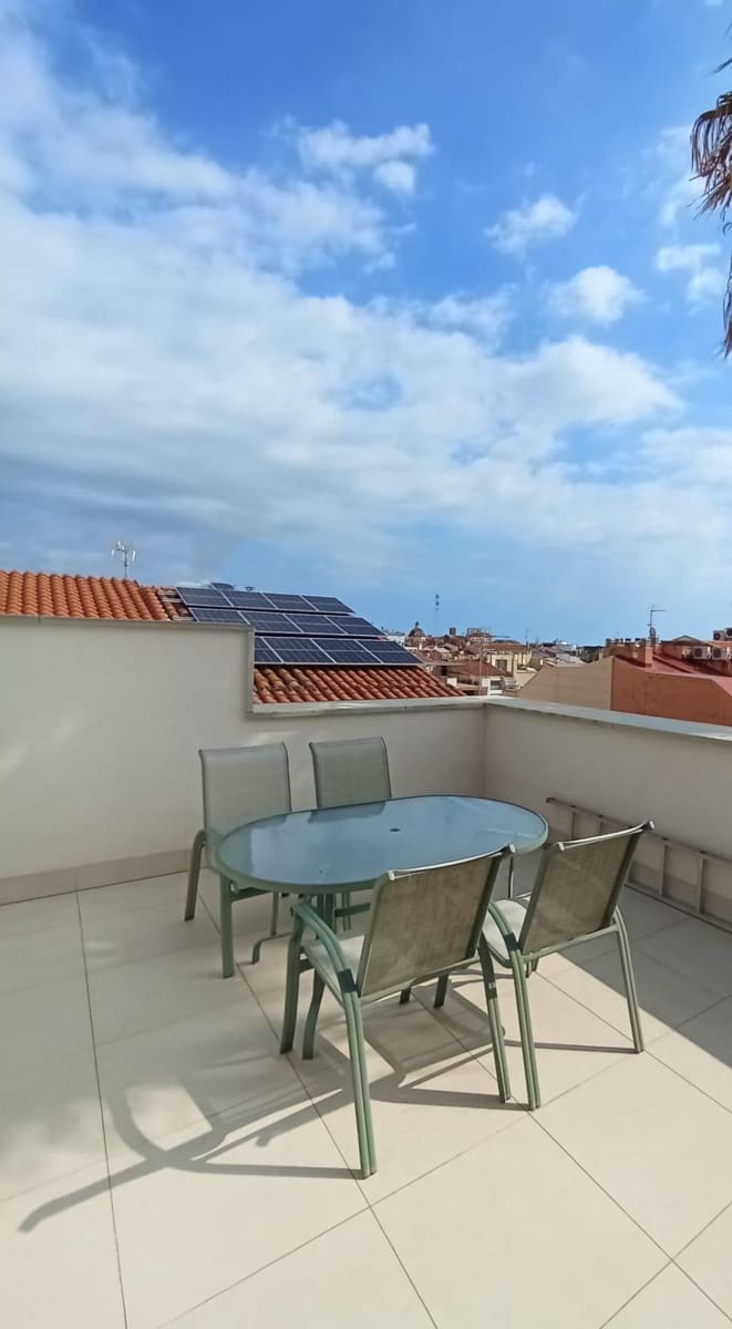 5 soveværelse Byhus til salg i Mataro med swimmingpool garage - € 990.000 (Ref: 9841240)