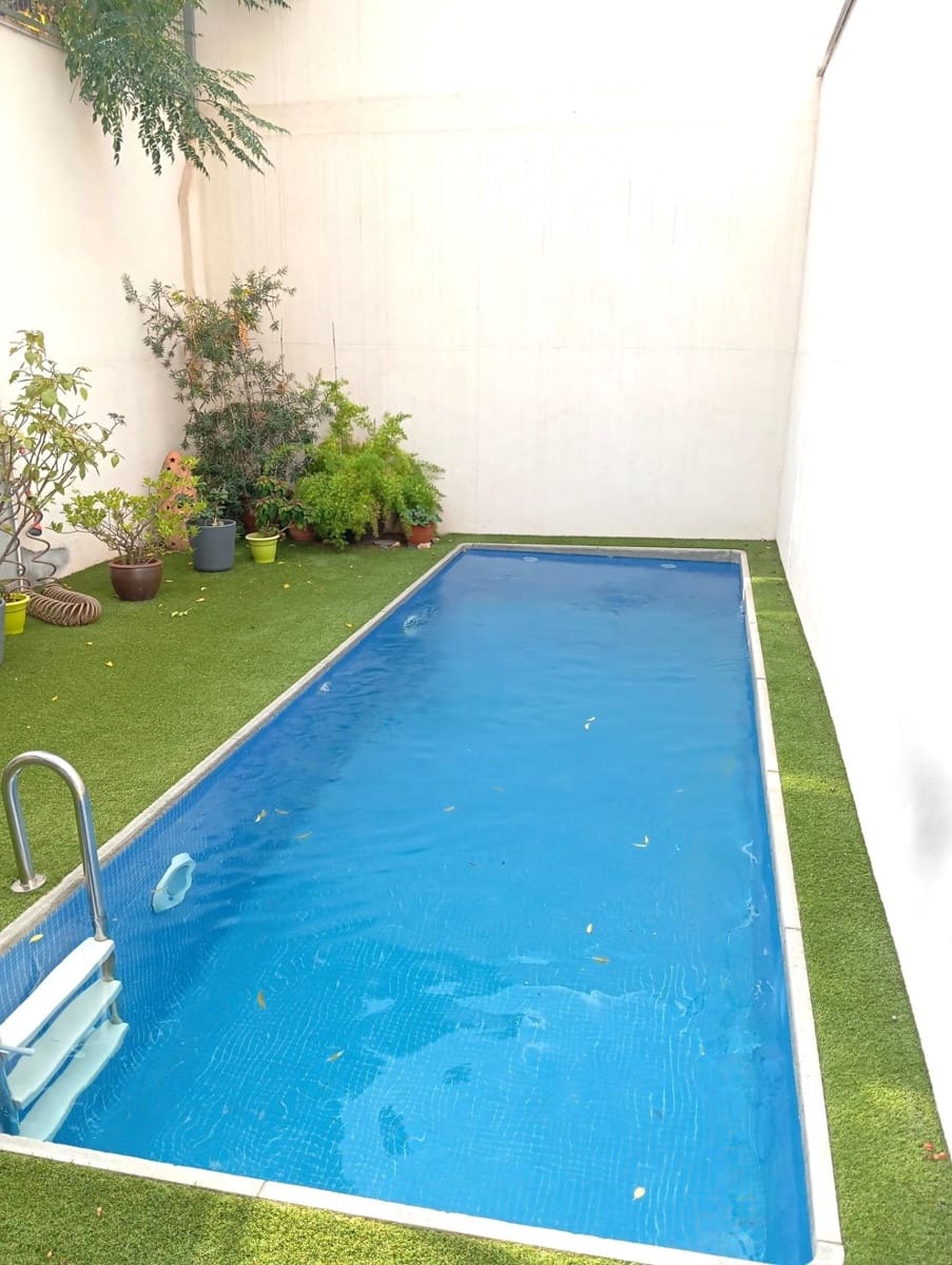 5 soveværelse Byhus til salg i Mataro med swimmingpool garage - € 990.000 (Ref: 9841240)