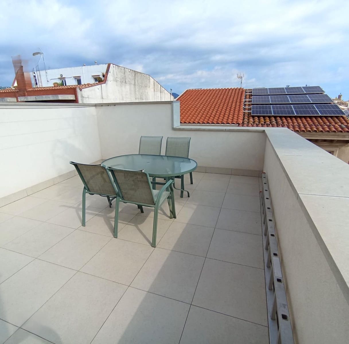 5 soveværelse Byhus til salg i Mataro med swimmingpool garage - € 990.000 (Ref: 9841240)