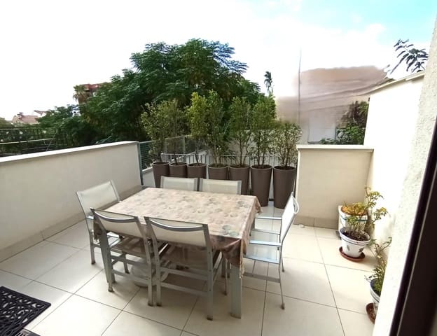 5 sypialnia Dom na sprzedaż w Mataró z basenem garażem - 990 000 € (Ref: 9841240)