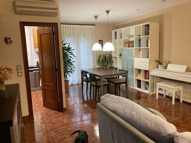 4 sovrum Radhus till salu i Cabrils med garage - 495 000 € (Ref: 9841243)
