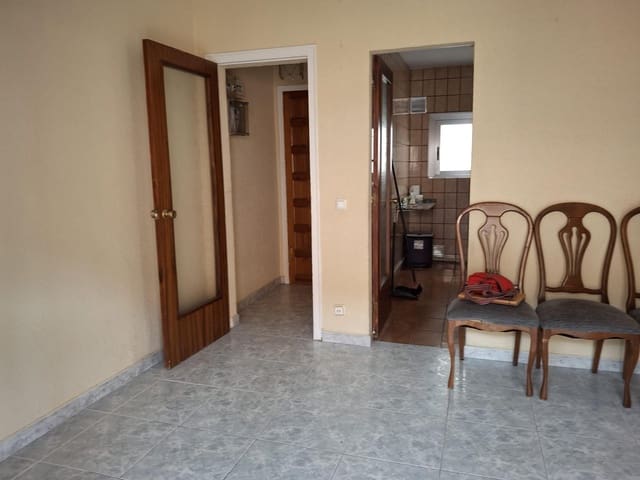 3 soveværelse Lejlighed til salg i Mataró - € 170.000 (Ref: 9841245)