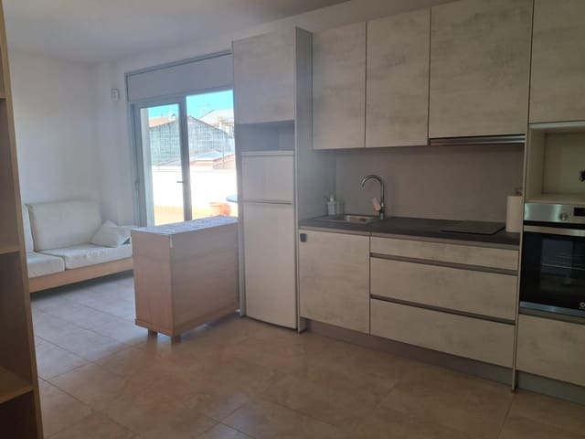 Penthouse til salg i Mataró med garage - € 226.000 (Ref: 9841246)
