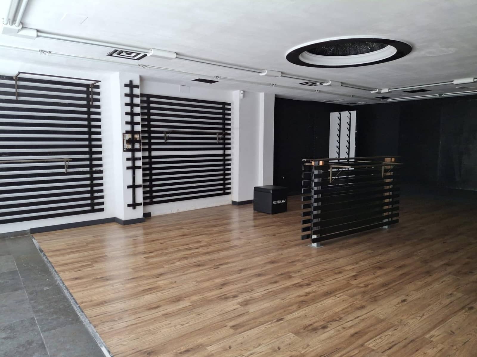 Commerciale da affittare in Mataro - 1.000 € (Rif: 9841247)