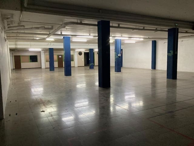 Erhverv til salg i Mataró med garage - € 320.000 (Ref: 9841249)