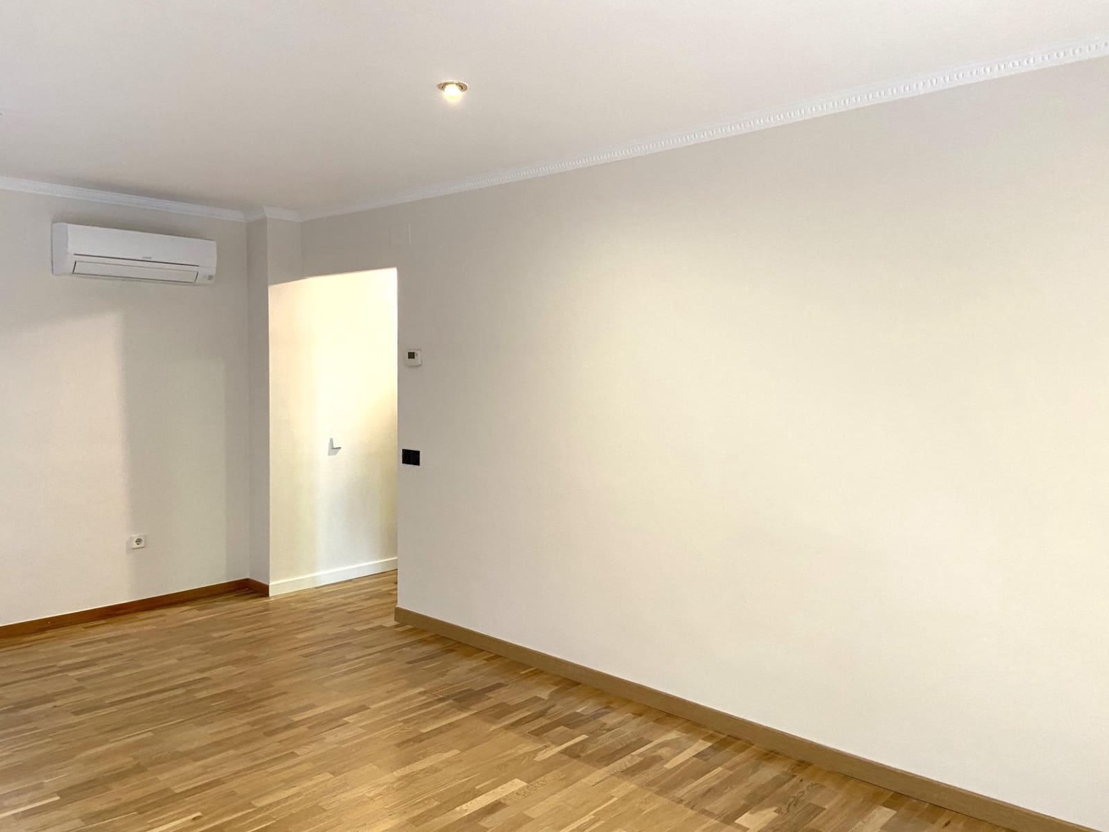 Piso de 4 habitaciones en Sant Cugat del Vallès en venta con piscina - 780.000 € (Ref: 9841250)