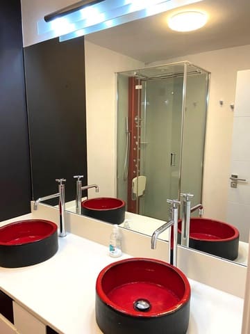 Piso de 4 habitaciones en Sant Cugat del Vallès en venta con piscina - 780.000 € (Ref: 9841250)
