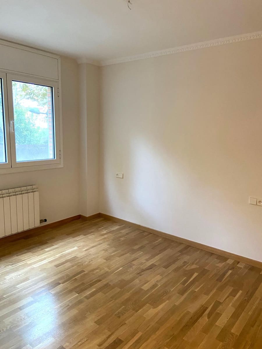 Piso de 4 habitaciones en Sant Cugat del Vallès en venta con piscina - 780.000 € (Ref: 9841250)