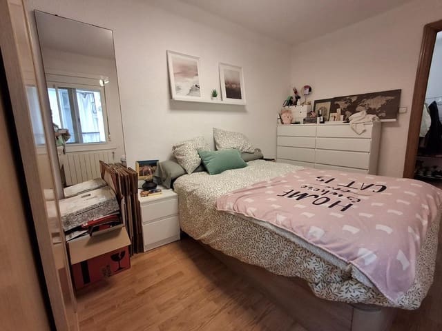 2 soveværelse Lejlighed til salg i Mataró - € 239.000 (Ref: 9841252)