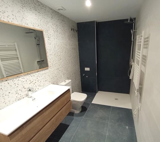 Appartement de 3 chambres à louer à Mataró - 1 650 € (Ref: 9841253)