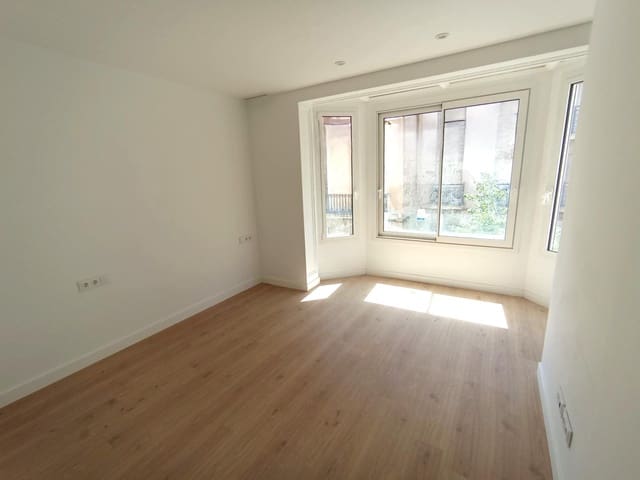 Appartement de 3 chambres à louer à Mataró - 1 650 € (Ref: 9841253)