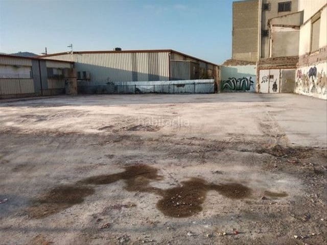 Działka budowlana na sprzedaż w Mataró - 607 000 € (Ref: 9867110)
