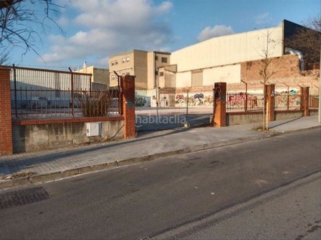 Działka budowlana na sprzedaż w Mataró - 607 000 € (Ref: 9867110)