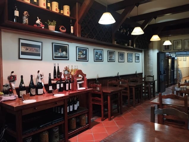 Commercial for rent in Mataró - € 5,500 (Ref: 9868716)
