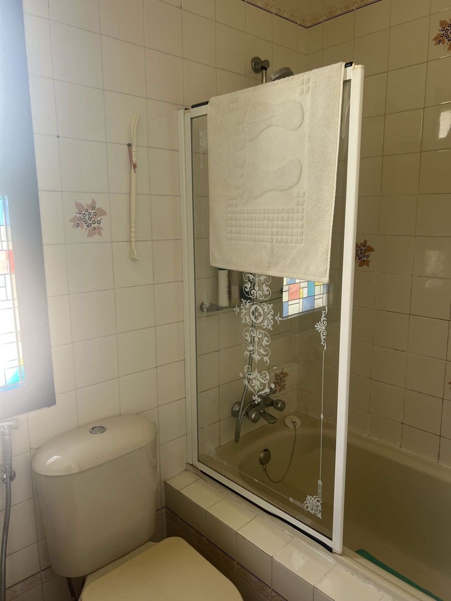 3 slaapkamer Huis te koop in Calahonda met garage - € 480.000 (Ref: 10004908)