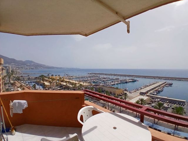 1 makuuhuone Huoneisto myytävänä paikassa Castillo Sohail, Fuengirola mukana uima-altaan 
autotalli - 359 000 € (Ref: 10006126)
