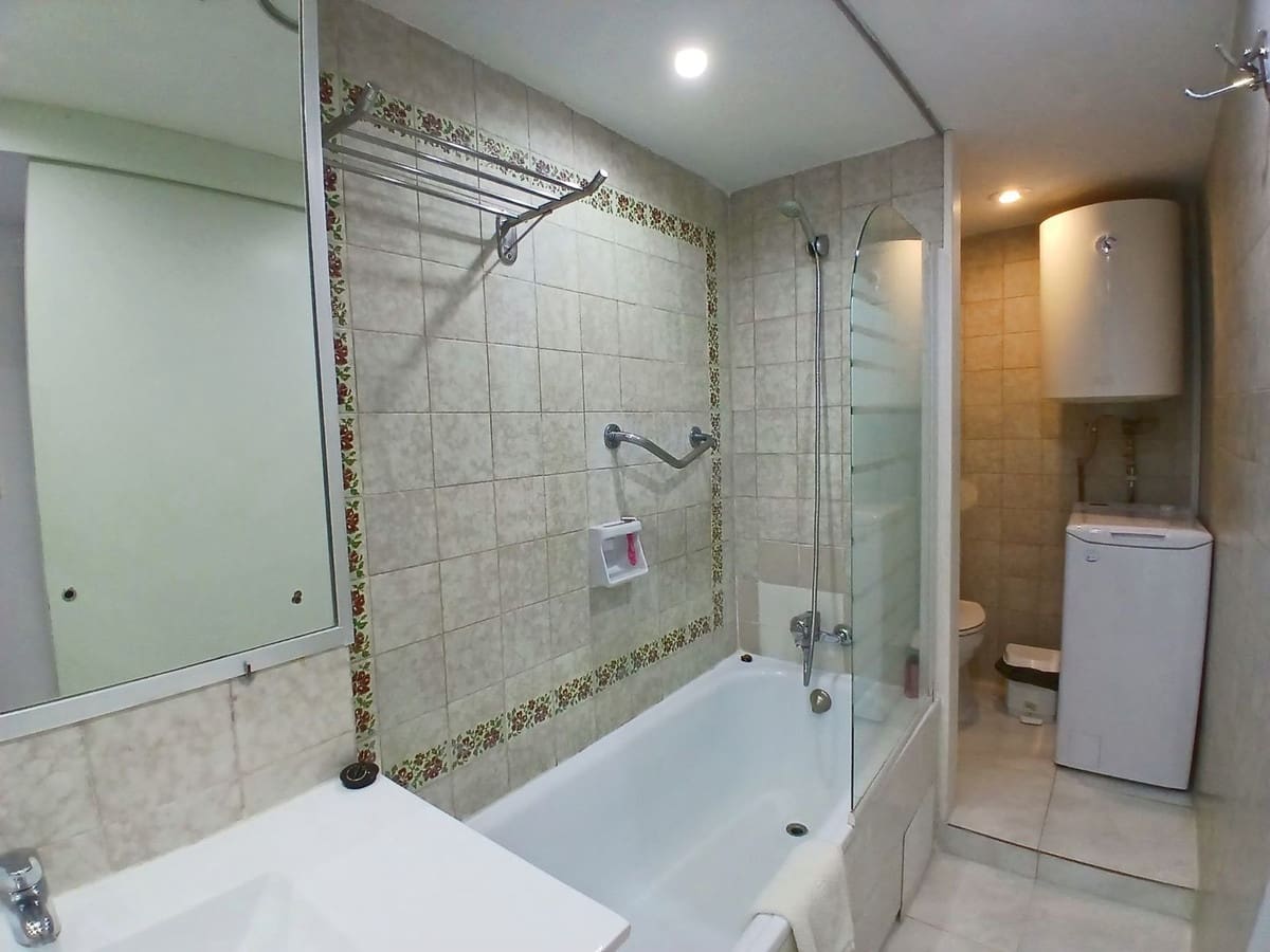 1 Zimmer Apartment zu verkaufen in Fuengirola mit Pool Garage - 359.000 € (Ref: 10006126)