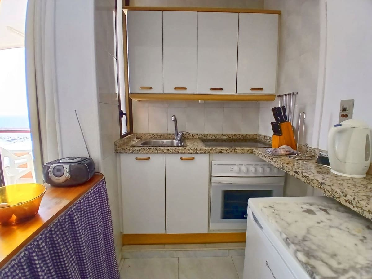 1 Zimmer Apartment zu verkaufen in Fuengirola mit Pool Garage - 359.000 € (Ref: 10006126)