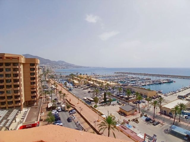 1 makuuhuone Huoneisto myytävänä paikassa Castillo Sohail, Fuengirola mukana uima-altaan 
autotalli - 359 000 € (Ref: 10006126)
