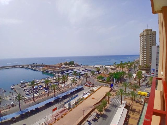 1 makuuhuone Huoneisto myytävänä paikassa Castillo Sohail, Fuengirola mukana uima-altaan 
autotalli - 359 000 € (Ref: 10006126)
