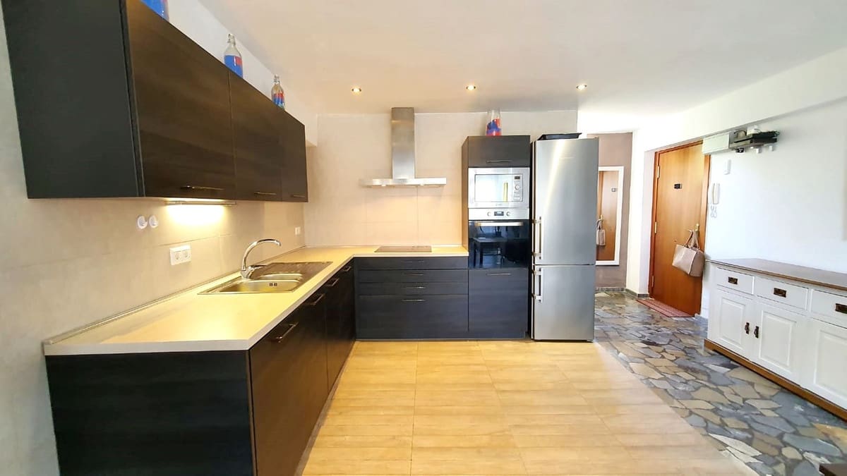 2 bedroom Apartment for sale in Carvajal - € 430,000 (Ref: 10010044)