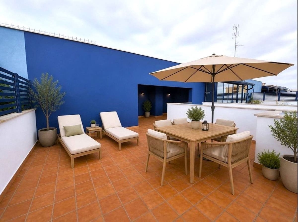 2 sovrum Takvåning till salu i Estepona med pool garage - 750 000 € (Ref: 10018135)