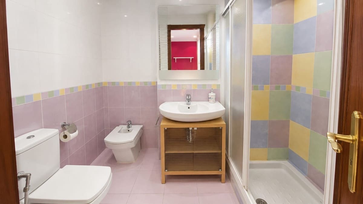 6 quarto Moradia para venda em Ronda com piscina garagem - 650 000 € (Ref: 10021808)
