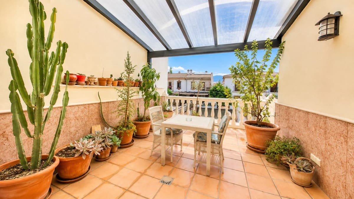6 quarto Moradia para venda em Ronda com piscina garagem - 650 000 € (Ref: 10021808)