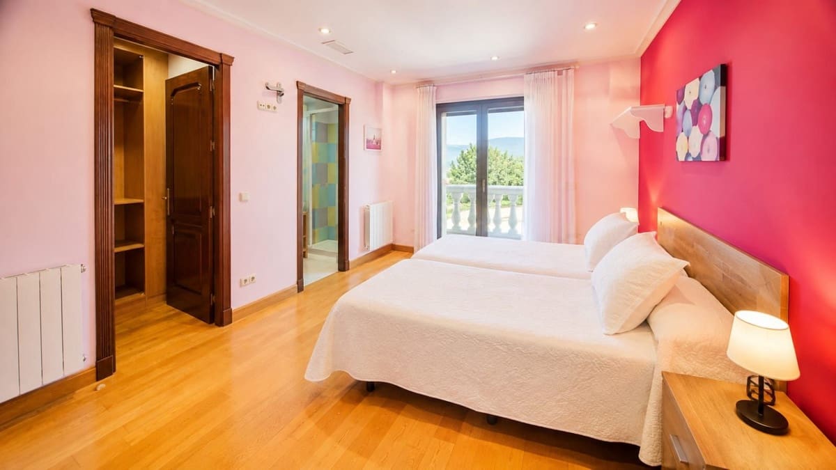 6 quarto Moradia para venda em Ronda com piscina garagem - 650 000 € (Ref: 10021808)