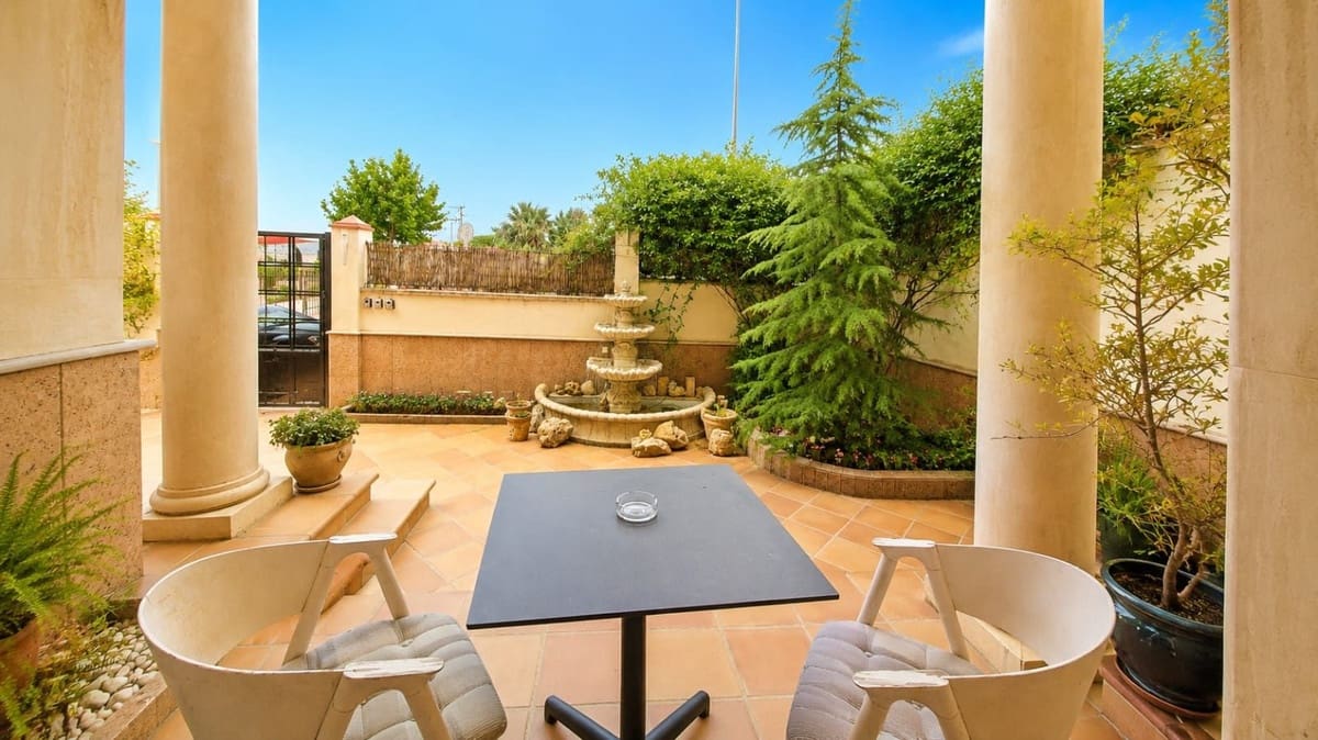 6 quarto Moradia para venda em Ronda com piscina garagem - 650 000 € (Ref: 10021808)