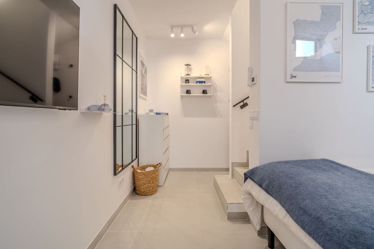 4 quarto Casa em Banda para venda em Atalaya-Isdabe com garagem - 750 000 € (Ref: 10023422)