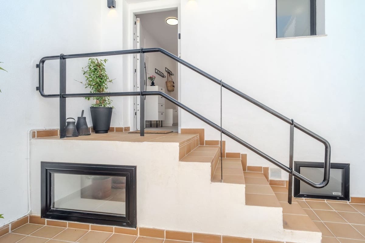 4 quarto Casa em Banda para venda em Atalaya-Isdabe com garagem - 750 000 € (Ref: 10023422)