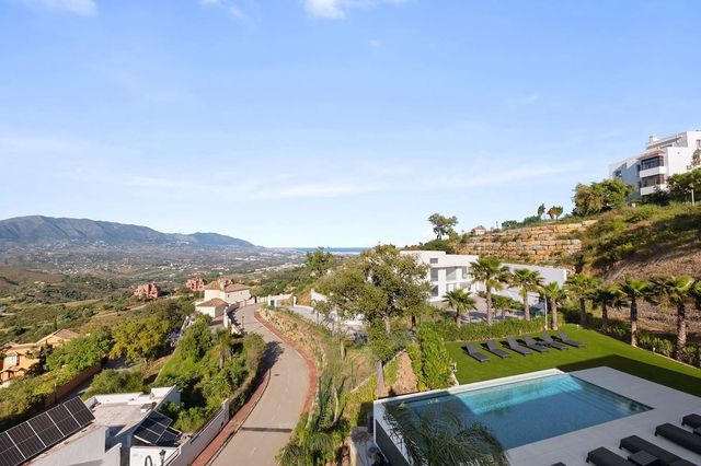 4 chambre Villa/Maison à vendre à La Mairena, Ojen avec piscine - 2 890 000 € (Ref: 10033308)