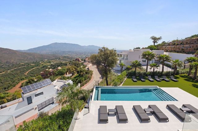 4 chambre Villa/Maison à vendre à La Mairena, Ojen avec piscine - 2 890 000 € (Ref: 10033308)